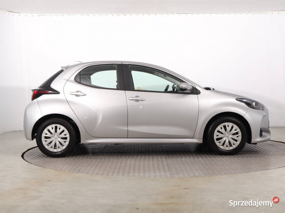 Toyota Yaris 15 VVTi klimatyzacja