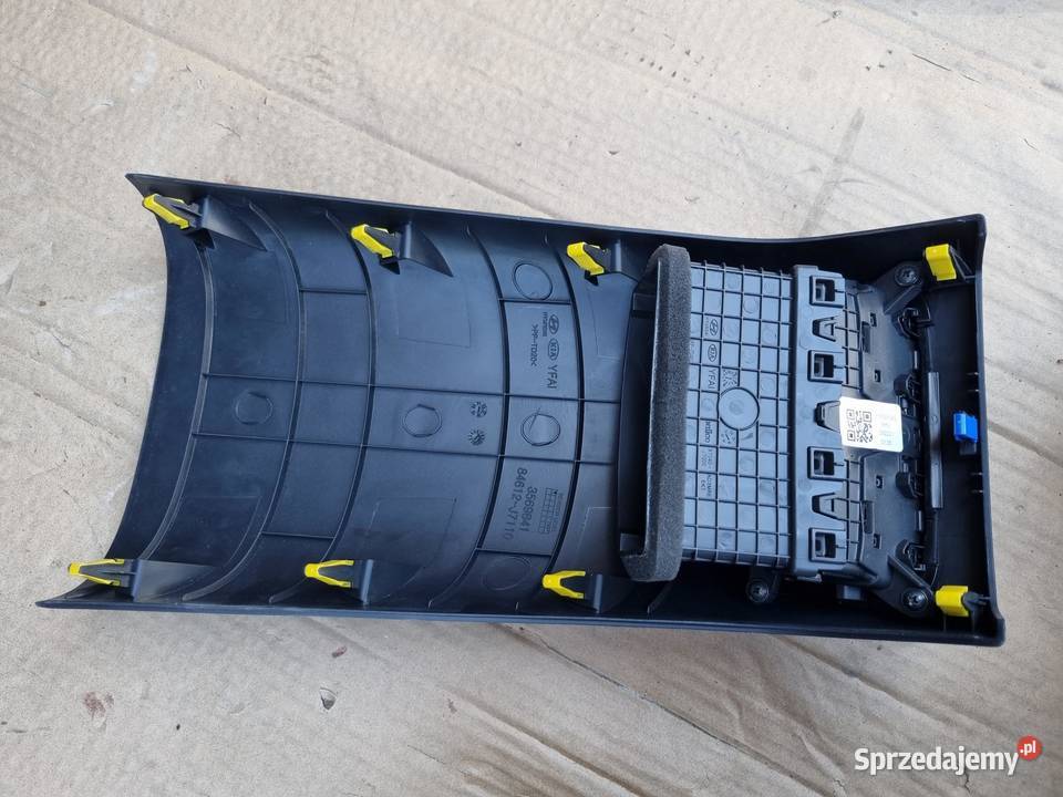 KRATKA NAWIEWU TYŁ TUNELU KIA XCEED 84612J7110