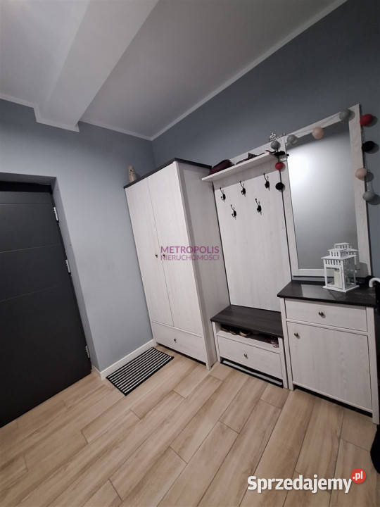 sprzedaży domu wolnostojącego Jankowice 406m2 sprzedam