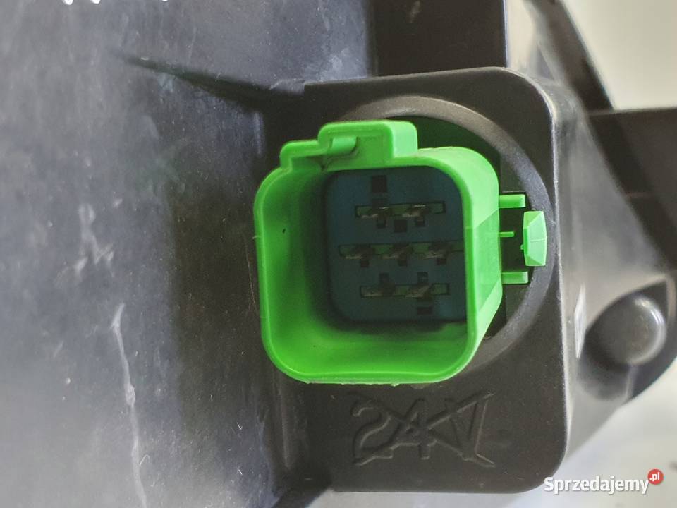 LAMPA LEWA Ford Fiesta VI MK6 lewy przód Chełm