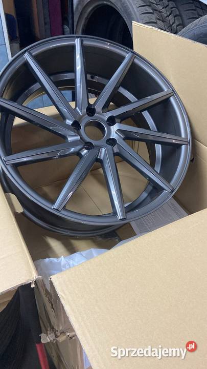 Felgi Mercedes RacingLine B1059 Vossen CVT 20 aluminiowe Kraków