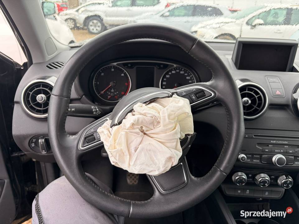 AUDI A1 16 TDi DPF 90 Ambition Luxe DB880 Lublin