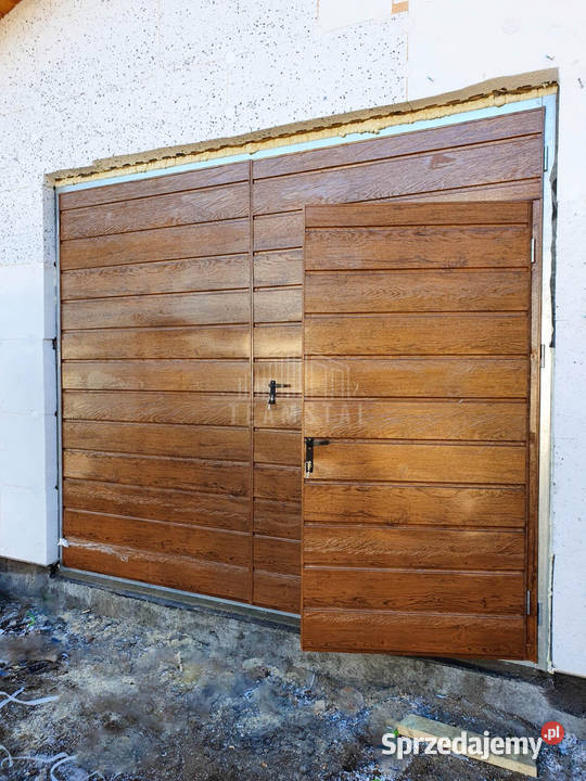 Bramy garażowe na wymiar dwuskrzydłowe ocieplone Lubin