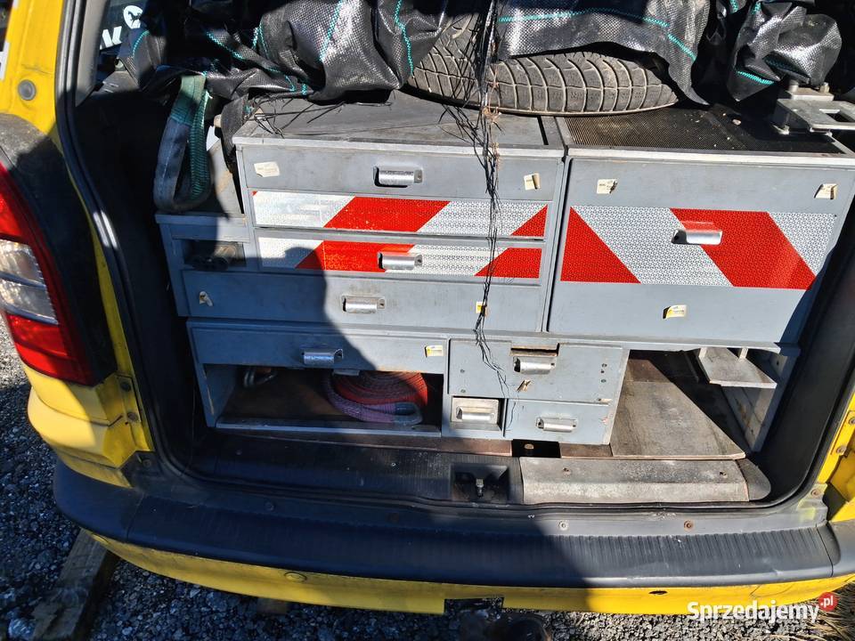 Zafira pomoc drogowa specjalny zabudowa ADAC małopolskie Rabka-Zdrój
