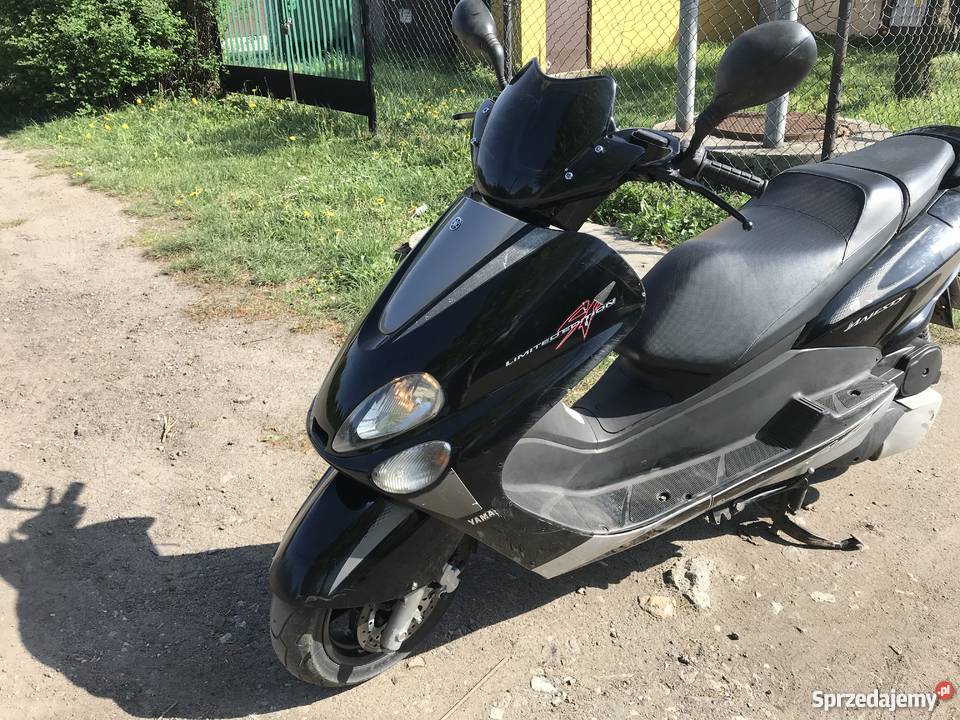 Yamaha Majesty limitem edition 125 sprowadzony Yamaha