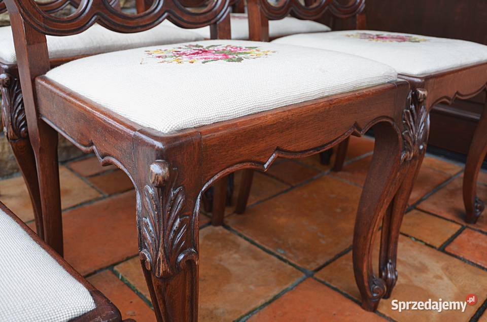 Krzesła stylowe brązowe ludwik dębowe wzór Kalisz sprzedam