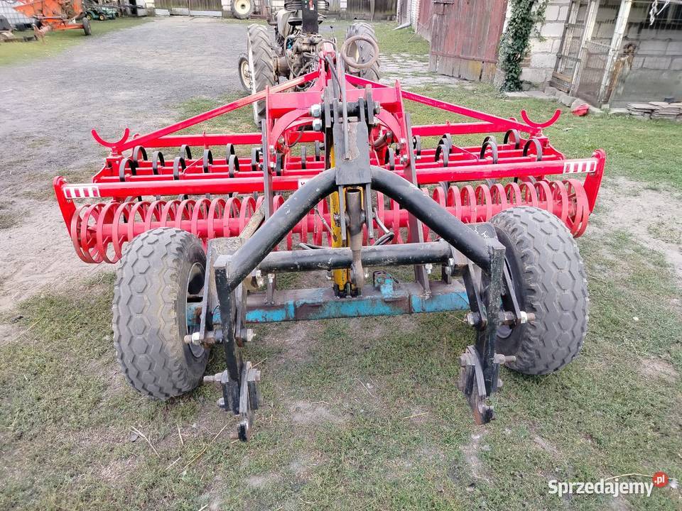 Agregat uprawowo siewny Batyra półzawieszany 3m nieuszkodzony Świdnik