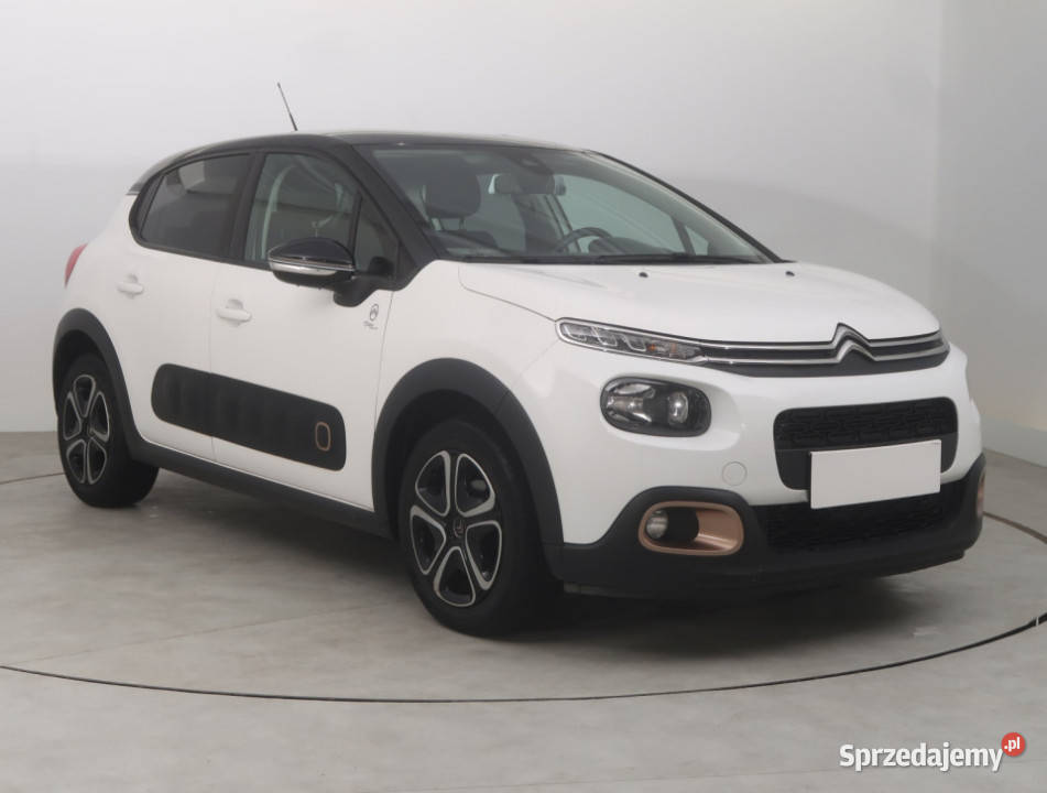 Citroen C3 12 PureTech czujnik parkowania dolnośląskie