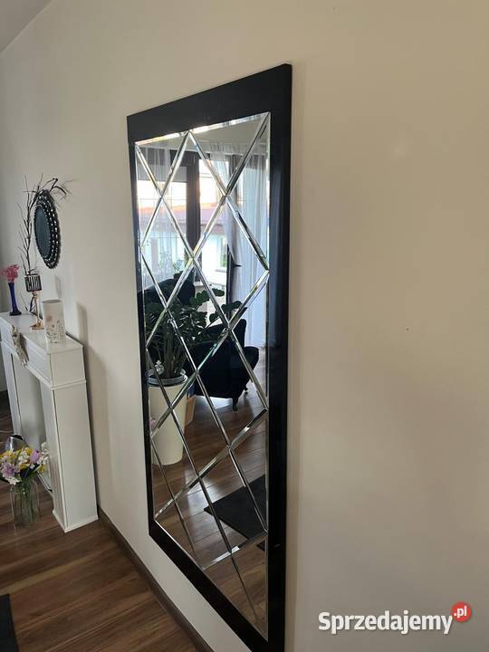 Lustro glamour ramka czarna salon Caro fazowane Kępno