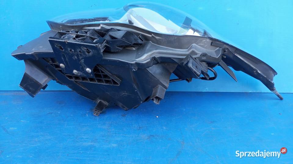 LAMPA LEWY PRZÓD INFINITI FX35 FX37 FX50 QX70 II osobowe Nowy Tomyśl