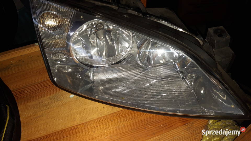 LUSTERKA ELFORD MONDEOO Poraj