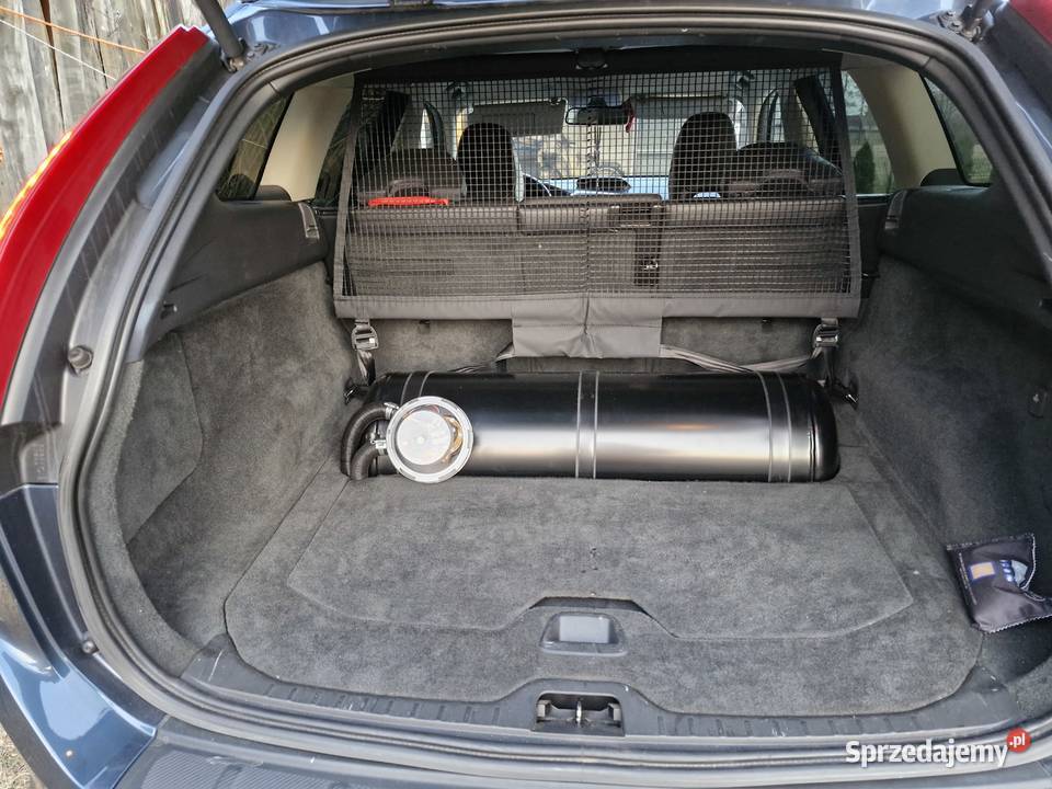 Volvo xc60 24 d5 205 LPG garażowany Lipno