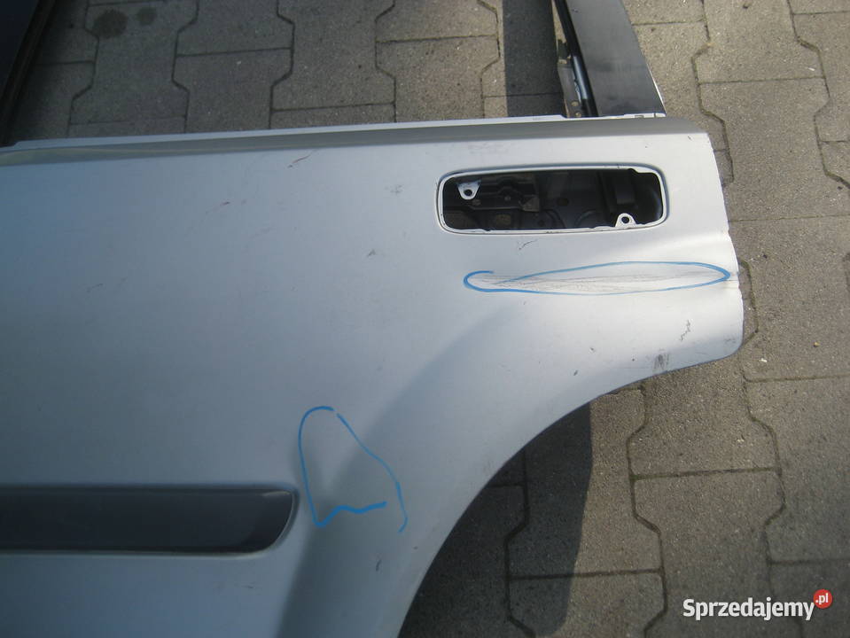 nissan x trail t30 0107r drzwi tył lewe Rakoniewice