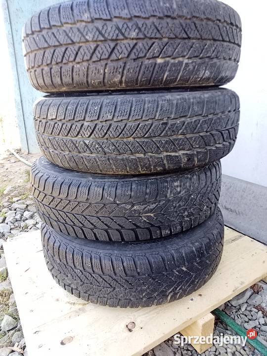 Opony z felgami komplet 4 Sztuk zimowych R 14 zima Wadowice