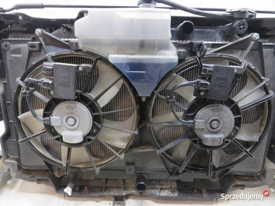 PAS PRZEDNI CHŁODNICE BELKA MAZDA 3 BM 13 22 D