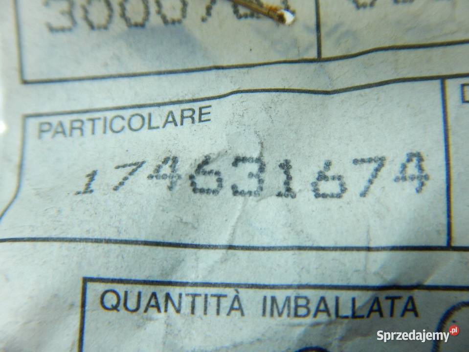 PLASTIK OSŁONA SIEDZENIA LEWY PRZÓD FIAT PUNTO I