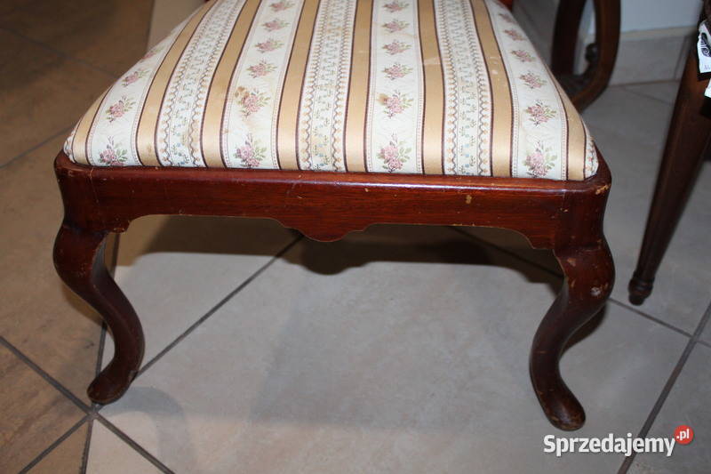 Mahoniowe krzesło dziecięce 591