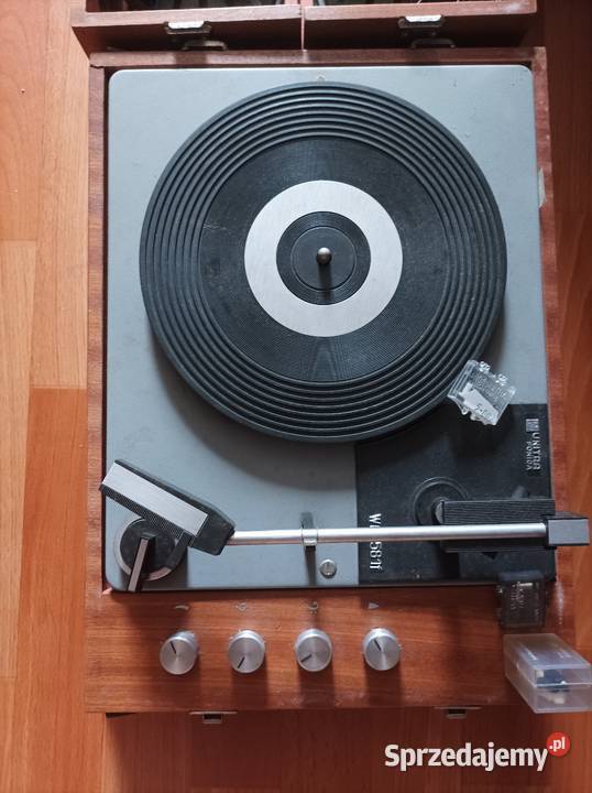 Gramofon UNITRA  Fonica typ WG-581f