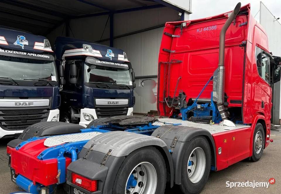 Ciagnik siodlowy 74 tonowy ciagnik 6x4 SCANIA Warszawa