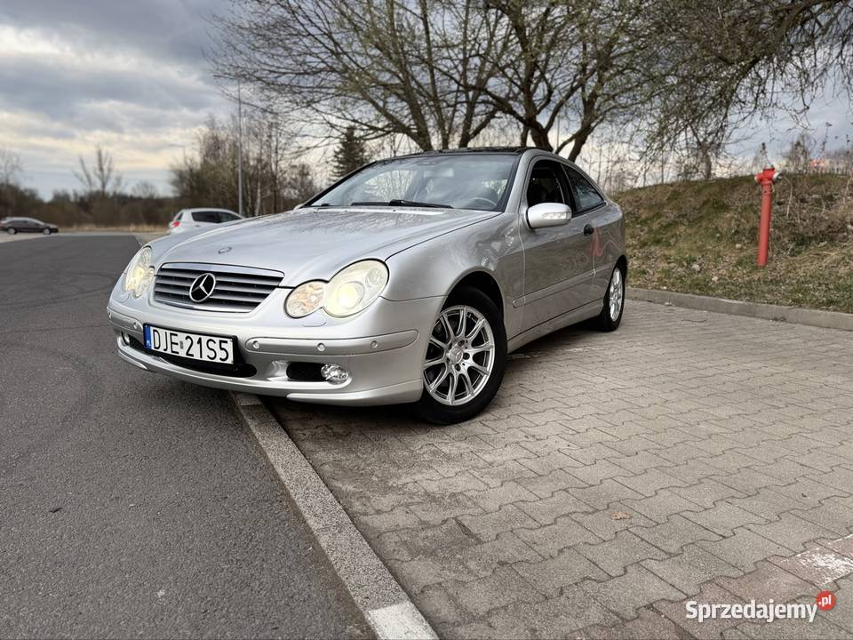 Mercedes W203 32 benzyna V6 104 wspomaganie kierownicy Jelenia Góra