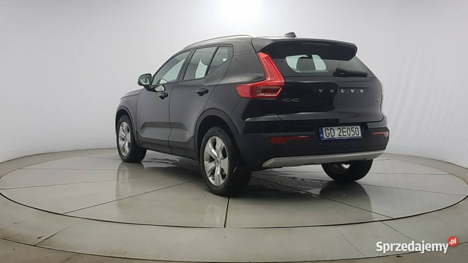 Volvo XC 40 T3 Momentum Pro Z Polskiego Salonu ASR (kontrola trakcji) Warszawa