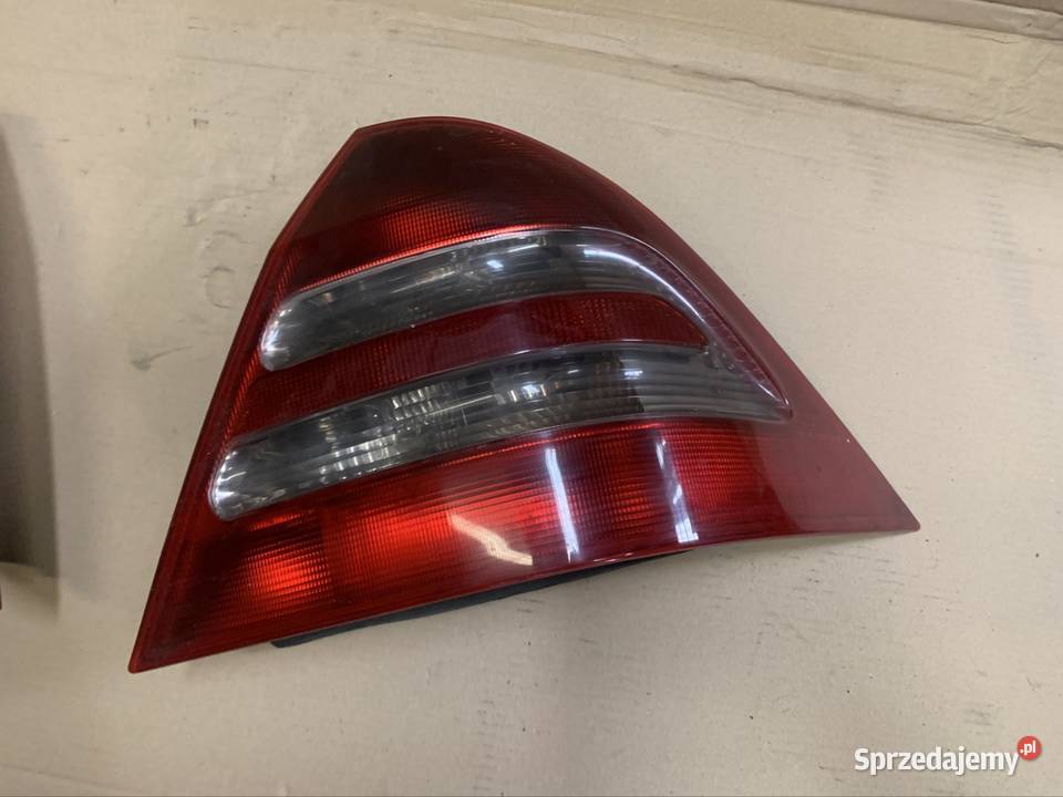Lampa tylna tył lewa prawa mercedes c klasa w203 Oświetlenie zachodniopomorskie Szczecin