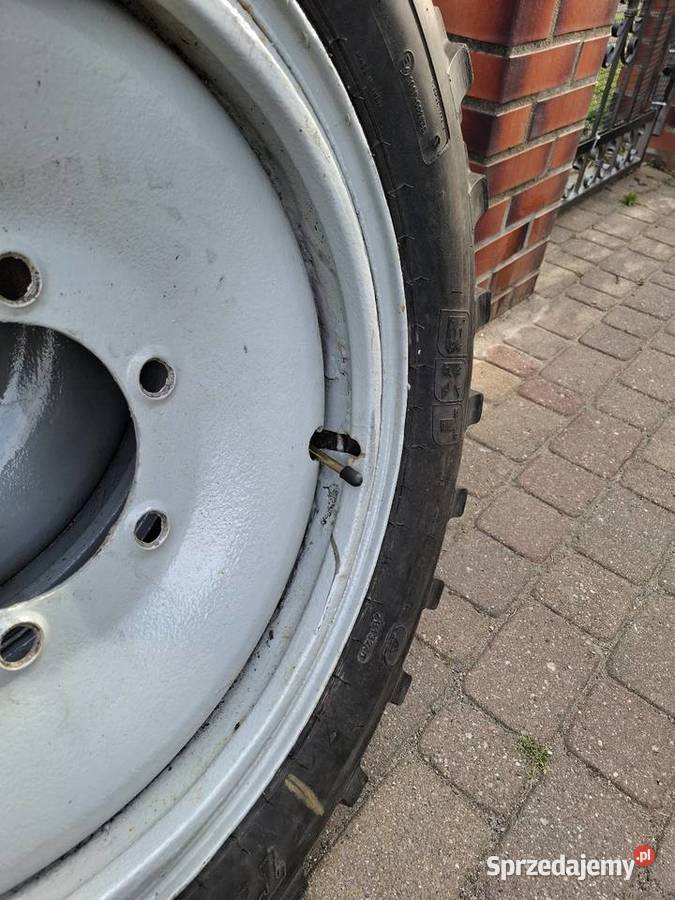 Przyczepa rolnicza koła 900 R20 750R20 Gubin sprzedam