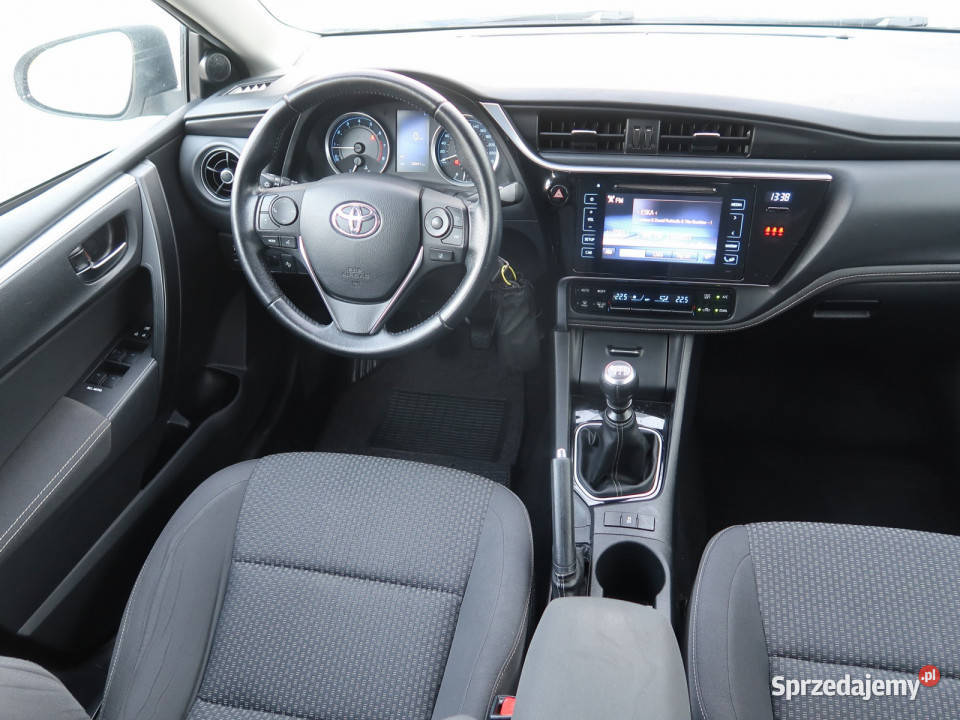 Toyota Corolla 16 Valvematic Sedan / Limuzyna Bielany Wrocławskie