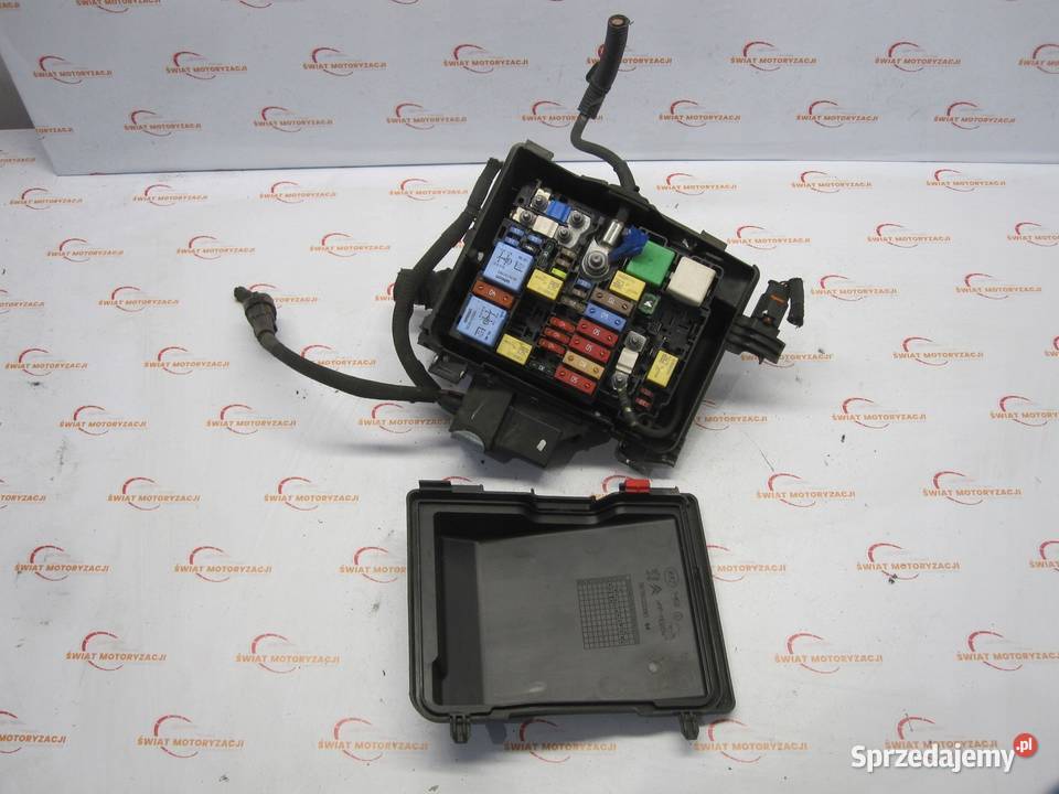 C4 GRAND PICASSO II 15r skrzynka bezpieczników osobowe Kielce sprzedam