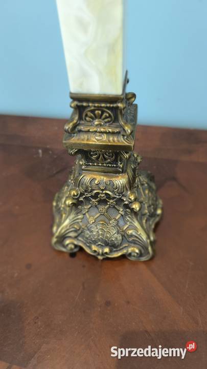 Piękna unikalna lampa mosiężna marmur