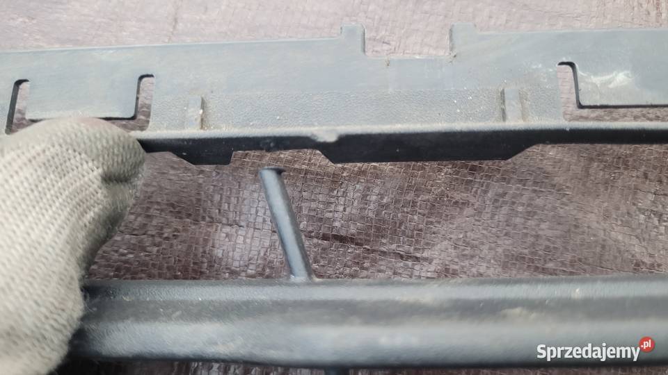 KRATKA ZDERZAKA ŚRODKOWA FORD MONDEO MK5 śląskie Ruda Śląska sprzedam