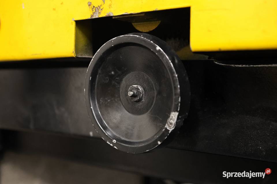 Gilotyna do papieru Grafmasz G67 krajarka Tuchom sprzedam