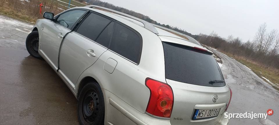 Toyota Avensis T25 D4D Navi xenon iitd sprzedam