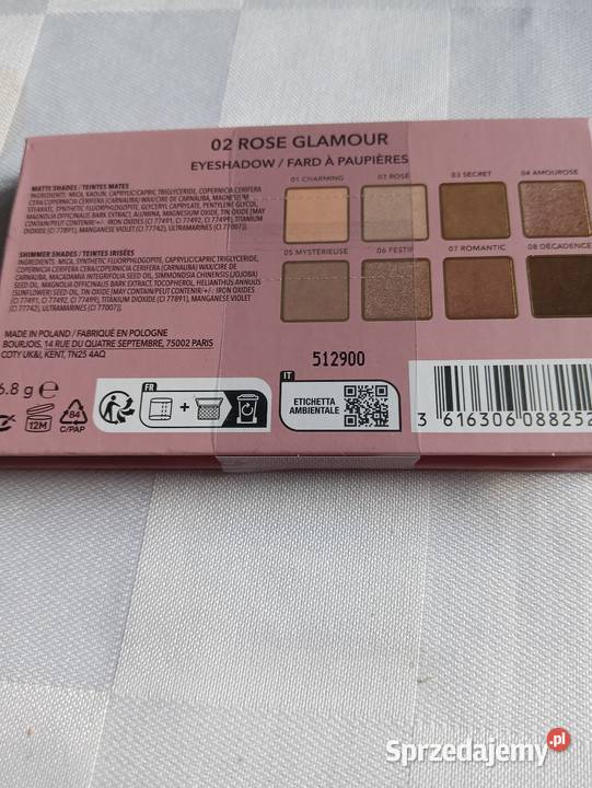 Palette cieni do powiek Suchedniów