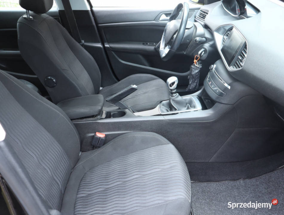 Peugeot 308 16 BlueHDi manualna Piaseczno