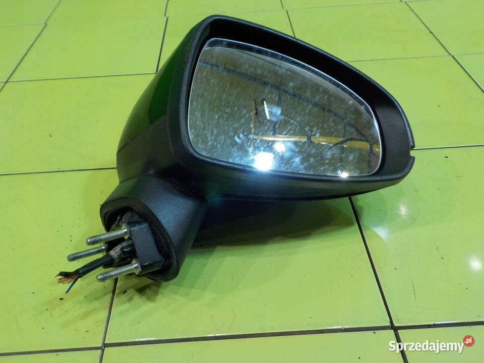 AUDI A1 8X 16 TDI 12r 3D lusterko prawe Suków