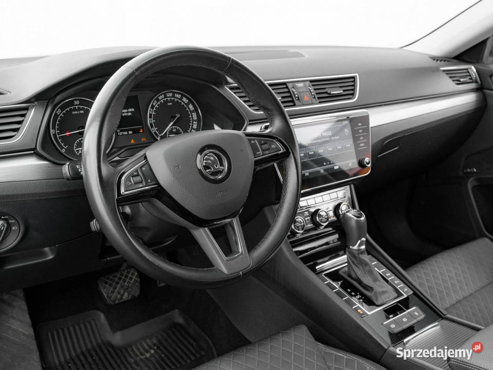 koda Superb WD8561R20 TDI Style DSG7 Podgrzf brązowy Pępowo