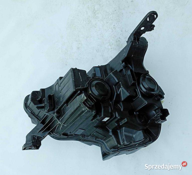 Citroen C4 III Led reflektor lampa prawy przód Przeźmierowo sprzedam