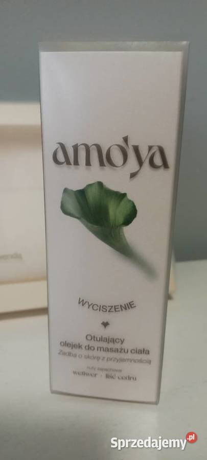 Olejek do masażu i poduszka antystresowa amoya