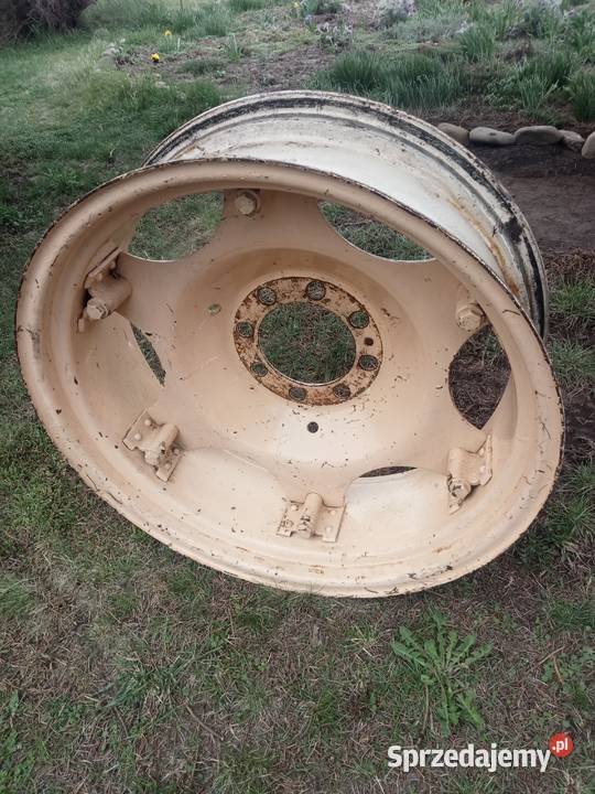 Felga do ciągnika Ursus C 330 małopolskie Niepołomice sprzedam