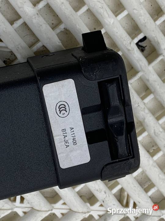 ROLETA BAGAŻNIKA VOLVO V60 I Kombi 1018 OSŁONA podkarpackie