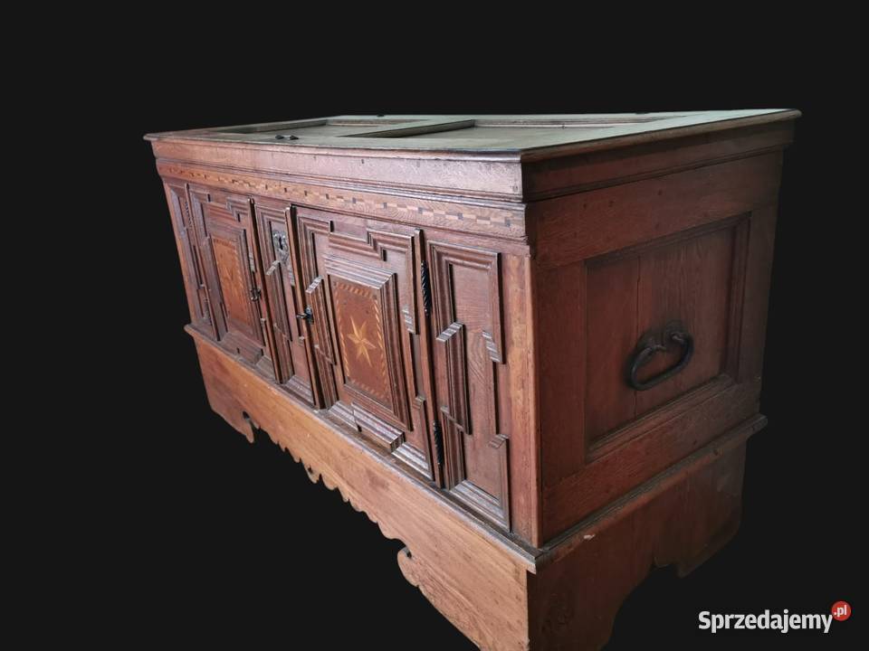Skrzynia barokowa XVIII