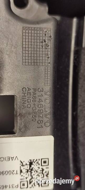 VOLVO XC40 PODŁOKIETNIK 31469781 osobowe dolnośląskie