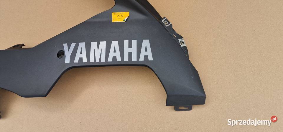 YAMAHA R1 RN12 PŁUG BOCZEK OWIEWKA PRAWA Bieleń