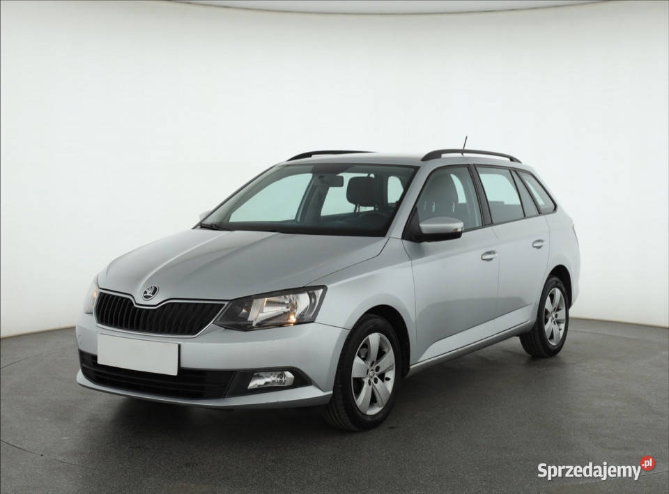 Skoda Fabia 12 TSI manualna mazowieckie