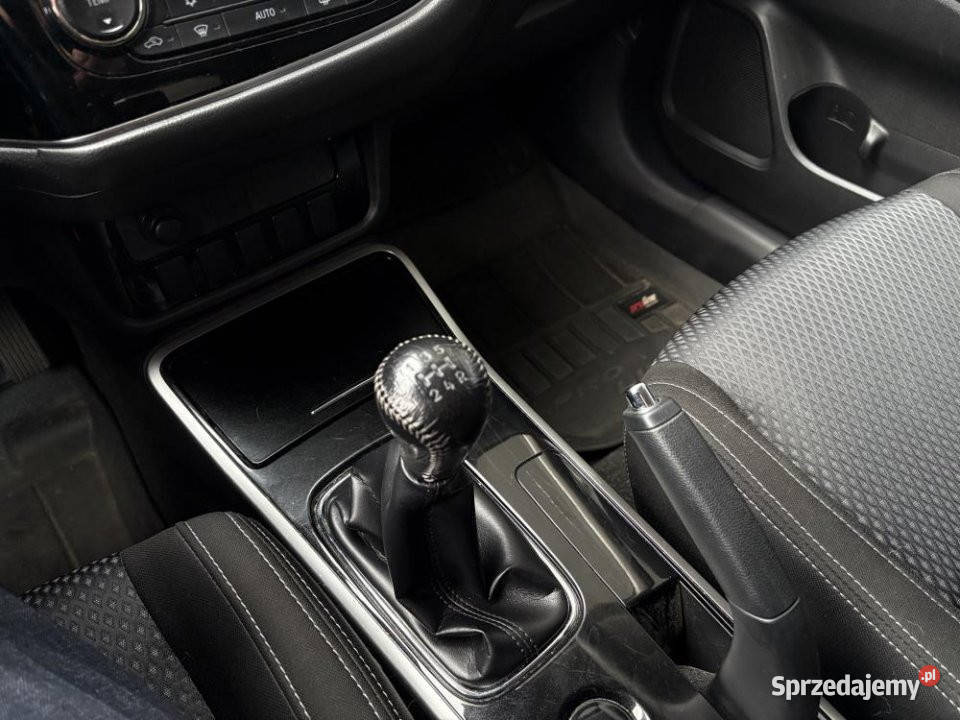 MITSUBISHI Outlander 2018r Serwisowany benzyna Outlander Warszawa