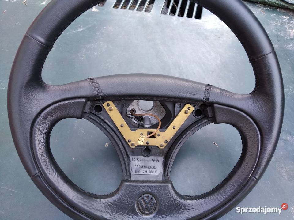 Kierownica corrado golf VR6 osobowe Sobieska Wola Pierwsza