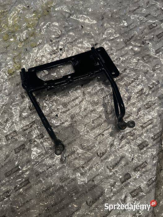 Uchwyt Mocowanie Osłona wypełnienie Honda Yamaha Poznań sprzedam