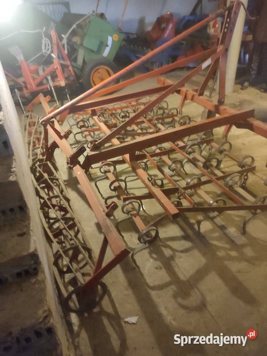 Sprzedam agregat uprawowy 28 z jednym wałkiem Agregaty Toszek sprzedam