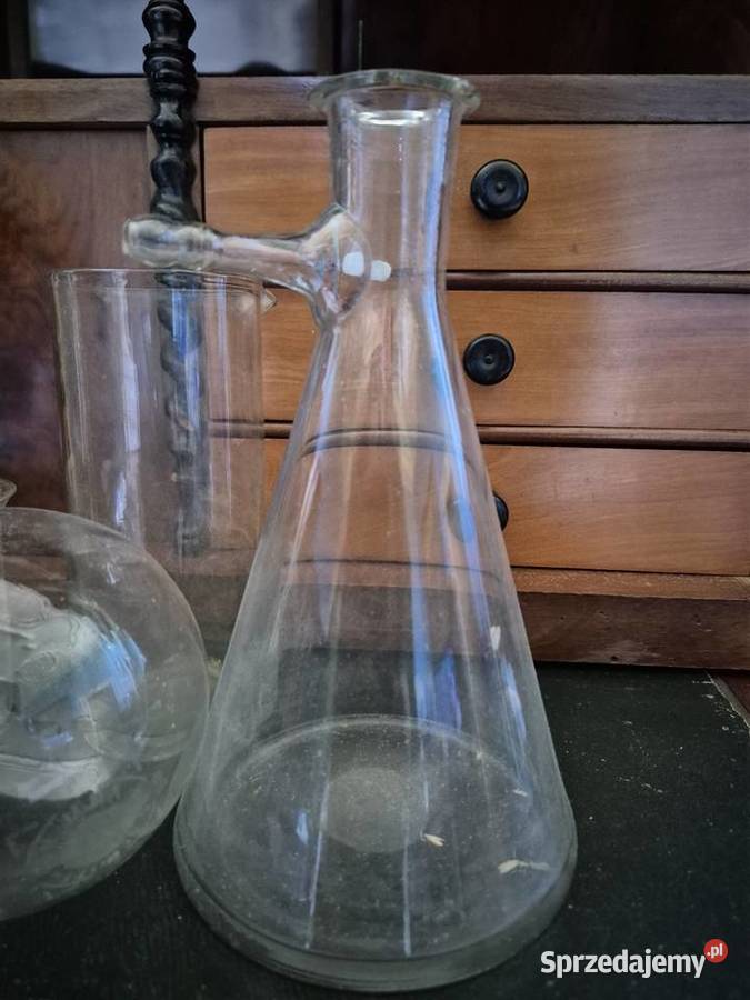 Zestaw naczyń laboratoryjnych Ścibórz